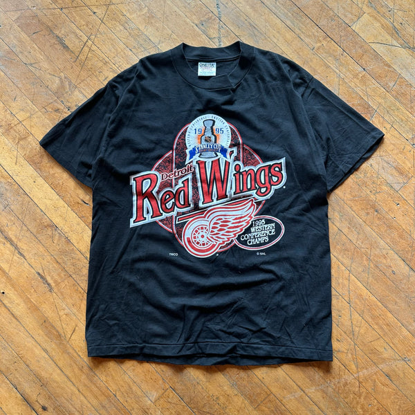 90's Detroit Red Wings Tee (M)