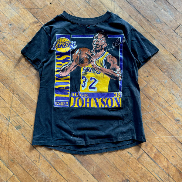 90's Nutmeg Magic Johnson Tee (L)